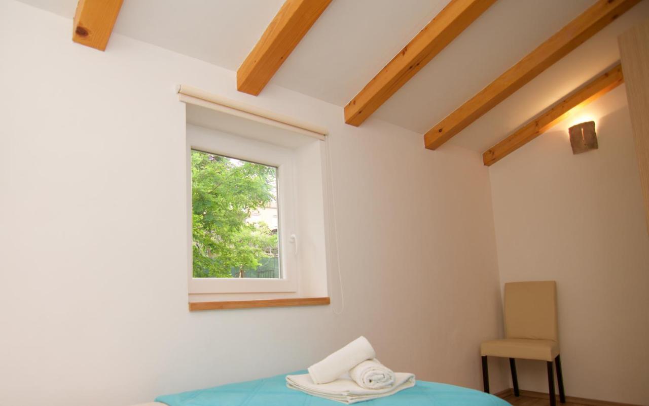 House 4 Rent Laura Appartement Mali Lošinj Buitenkant foto