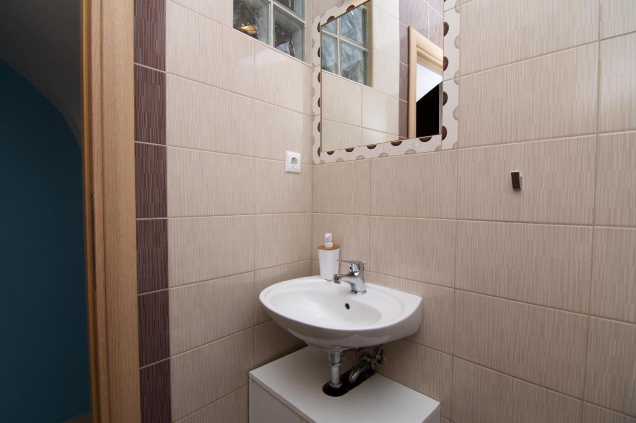 House 4 Rent Laura Appartement Mali Lošinj Buitenkant foto